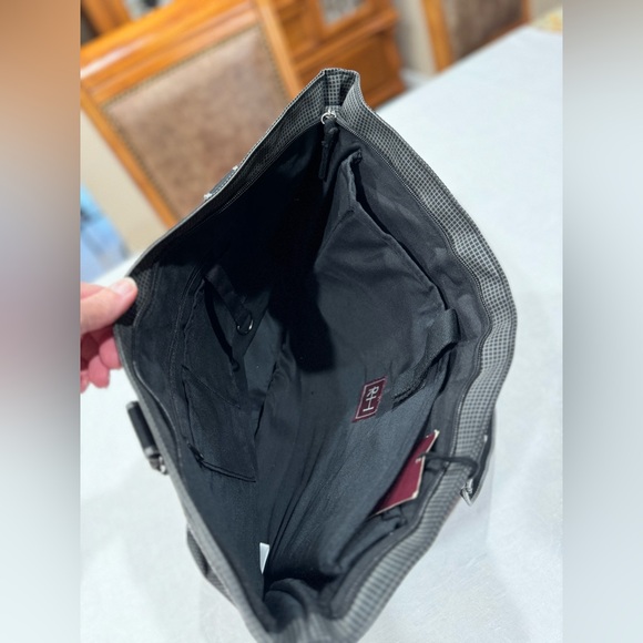 Red House Tote Bag NWT - Picture 5 of 7